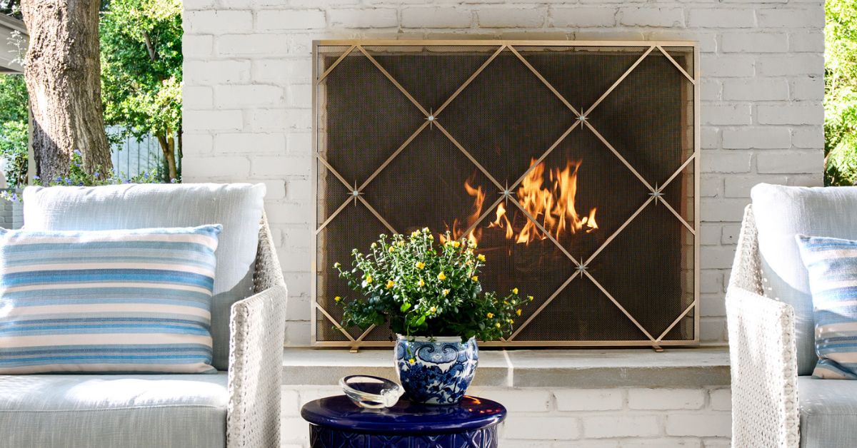 Benefits of Installing a Custom Fireplace Screen