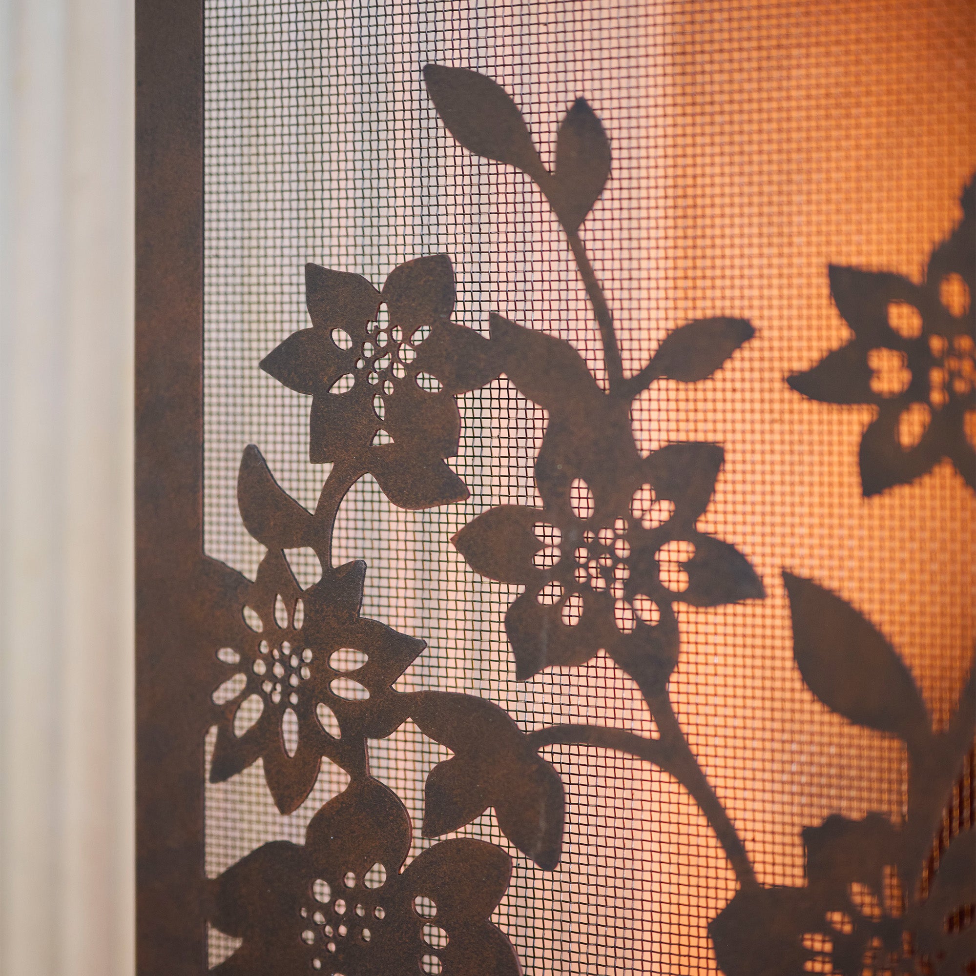 Lacey Fireplace Screen in Tobacco
