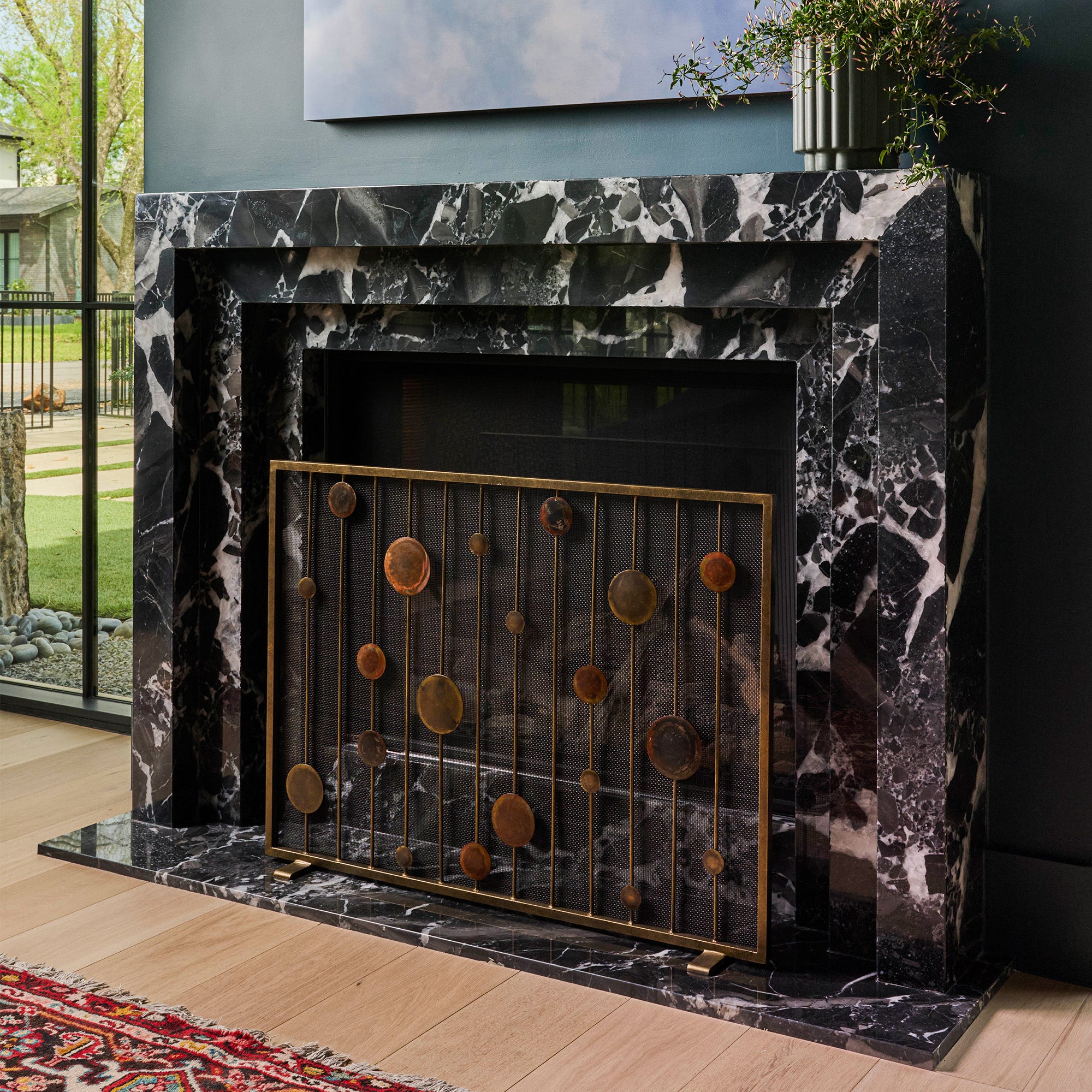 Striker Fireplace Screen