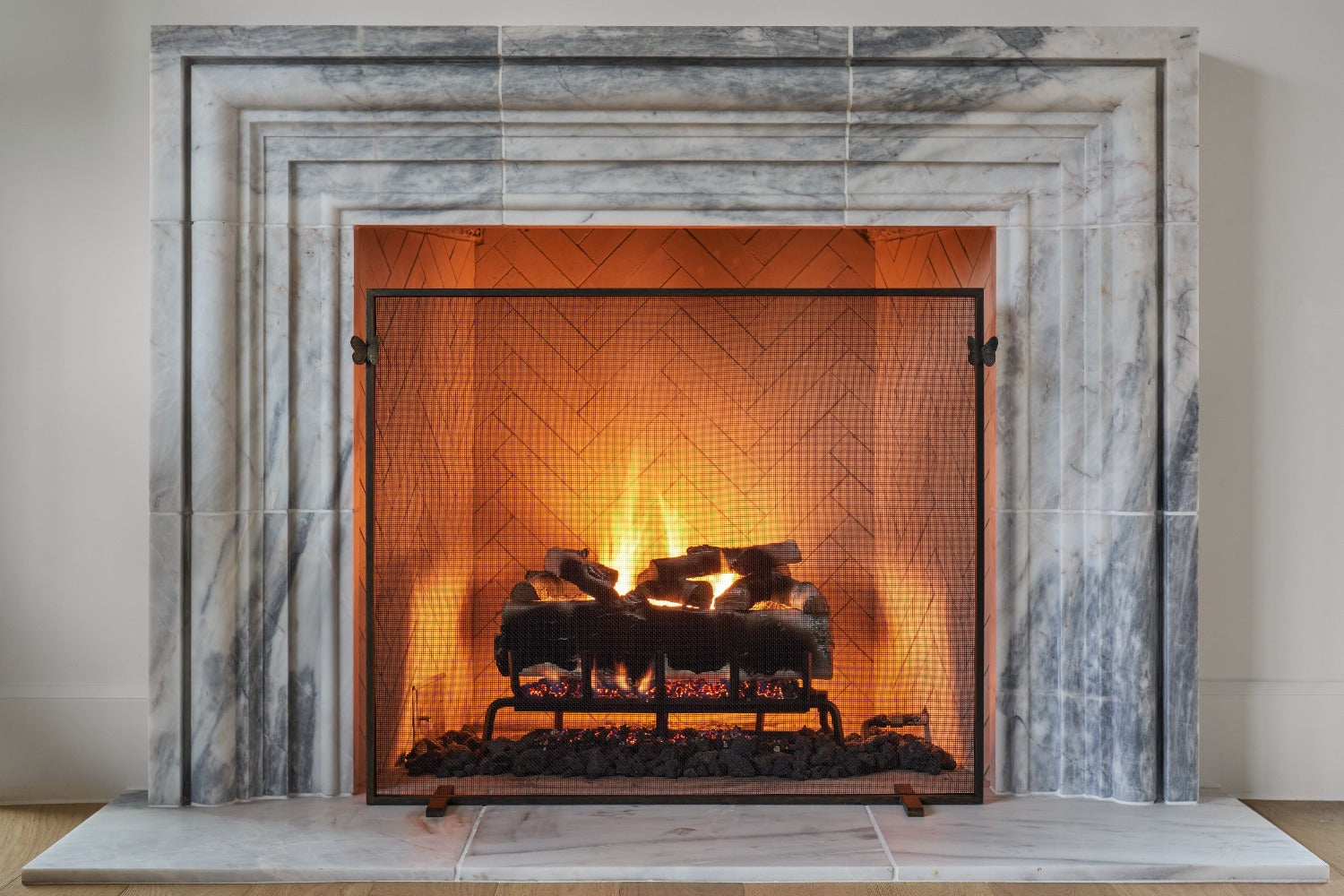 Butterfly Handles Fireplace Screen in Warm Black