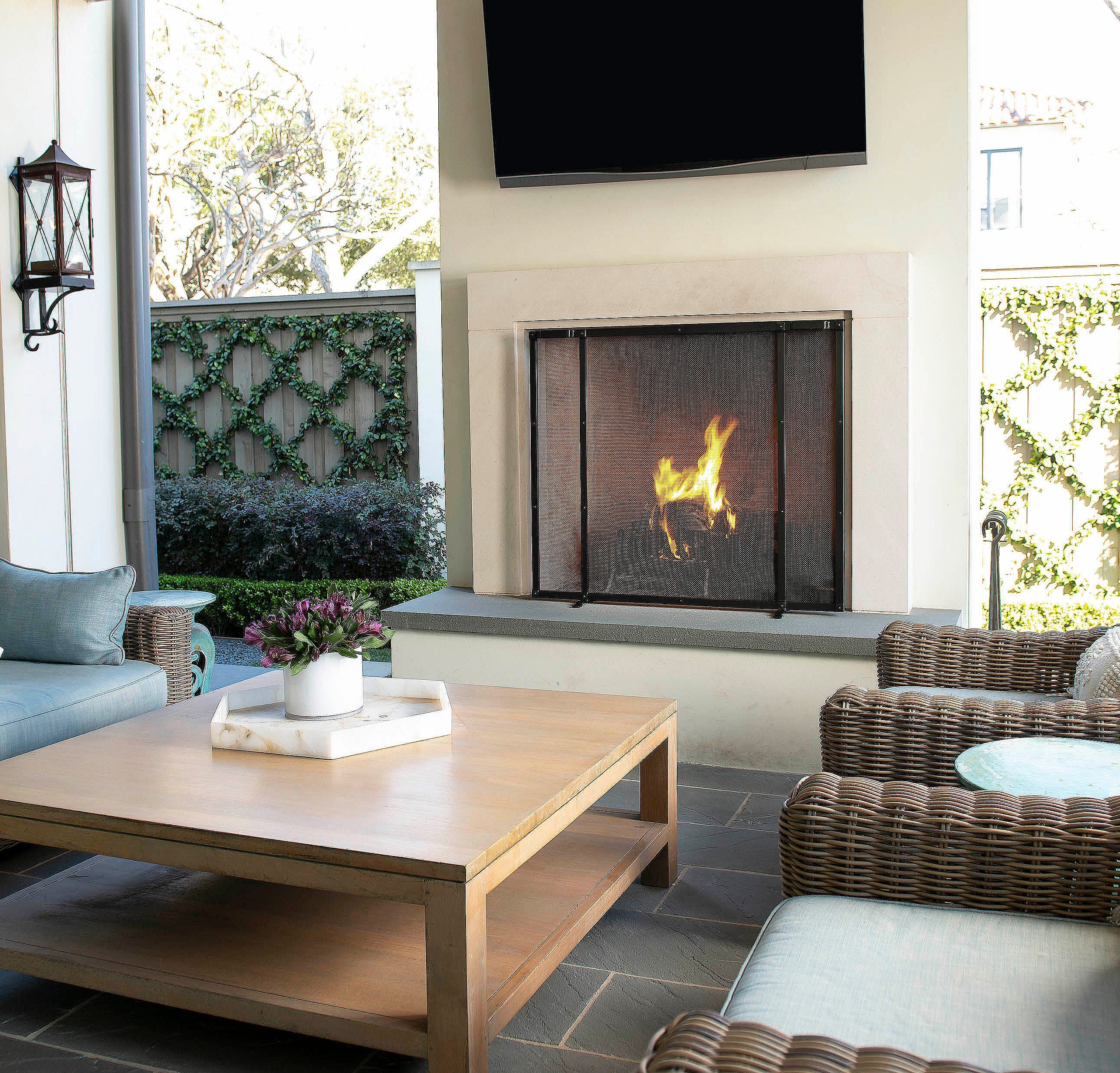 Gunnison Fireplace Screen in Warm Black