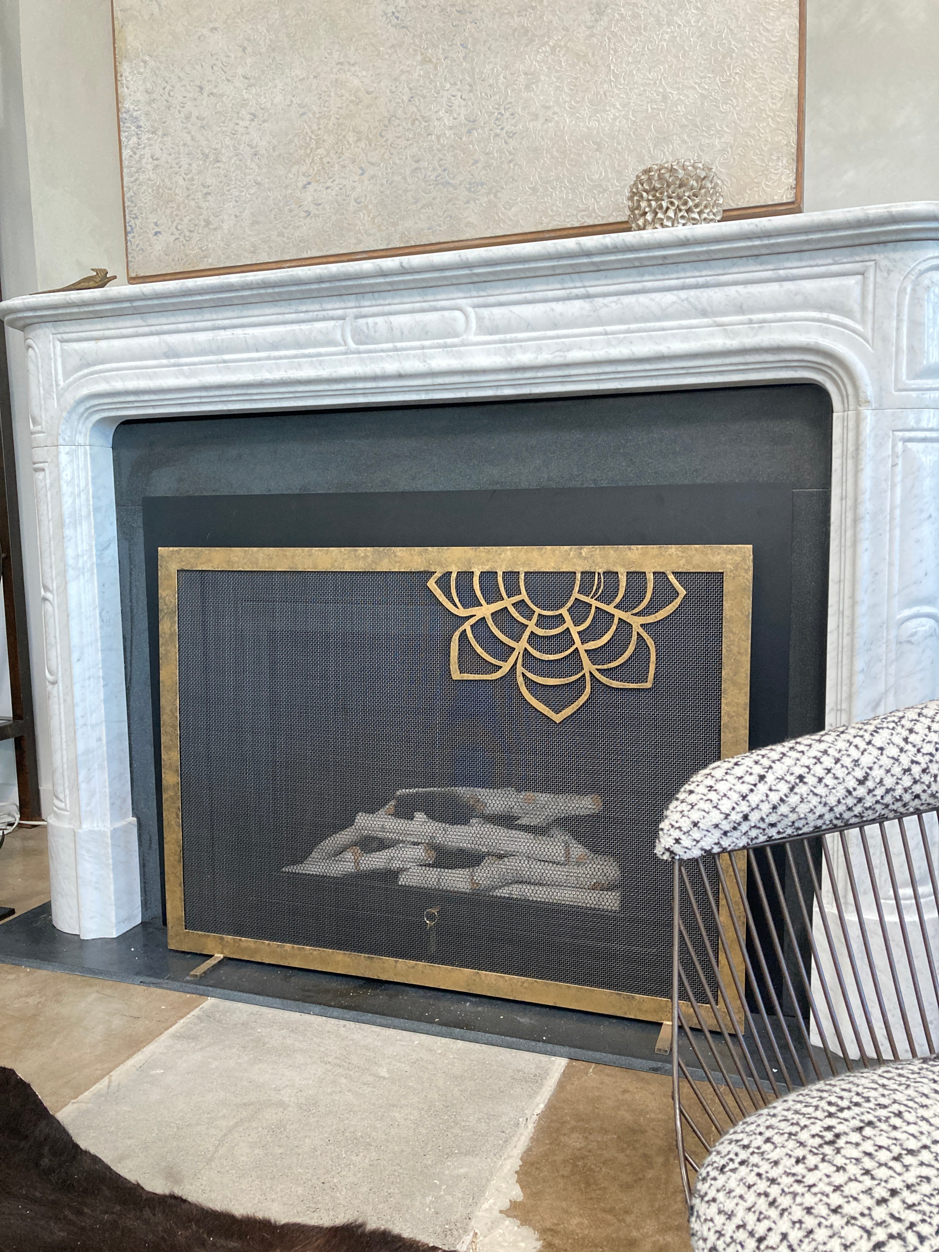 Dahlia Fireplace Screen in Pure Gold