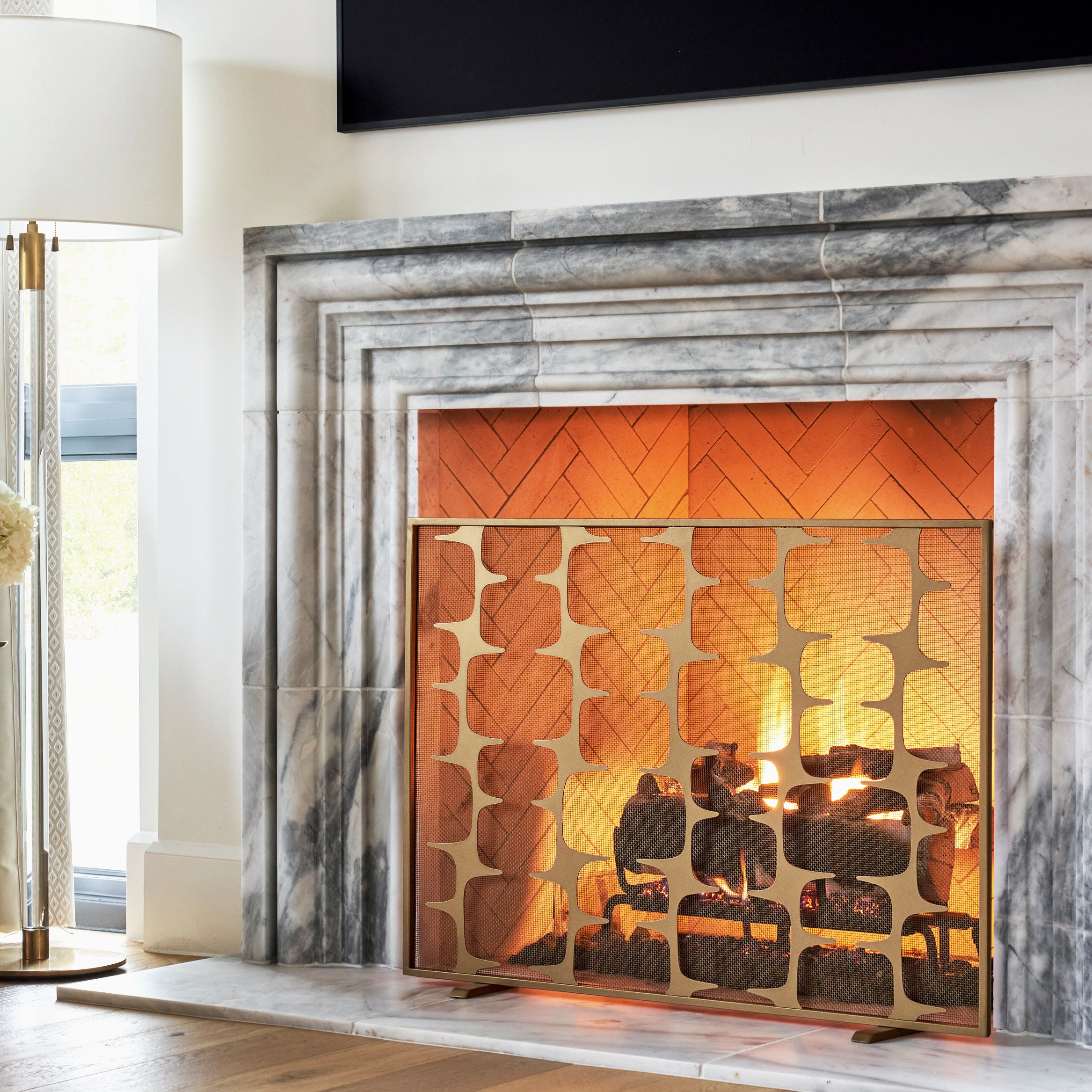 River Rock Fire Screen
