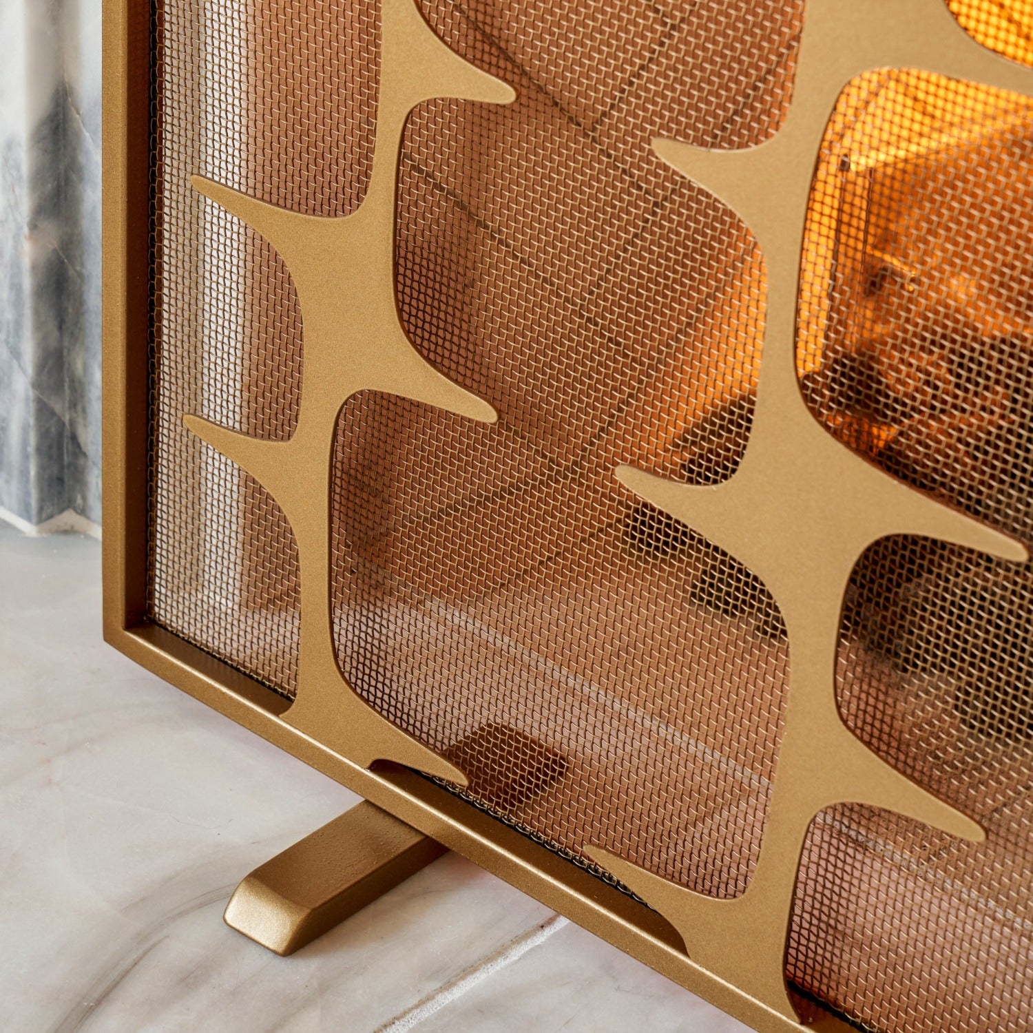 River Rock Fire Screen